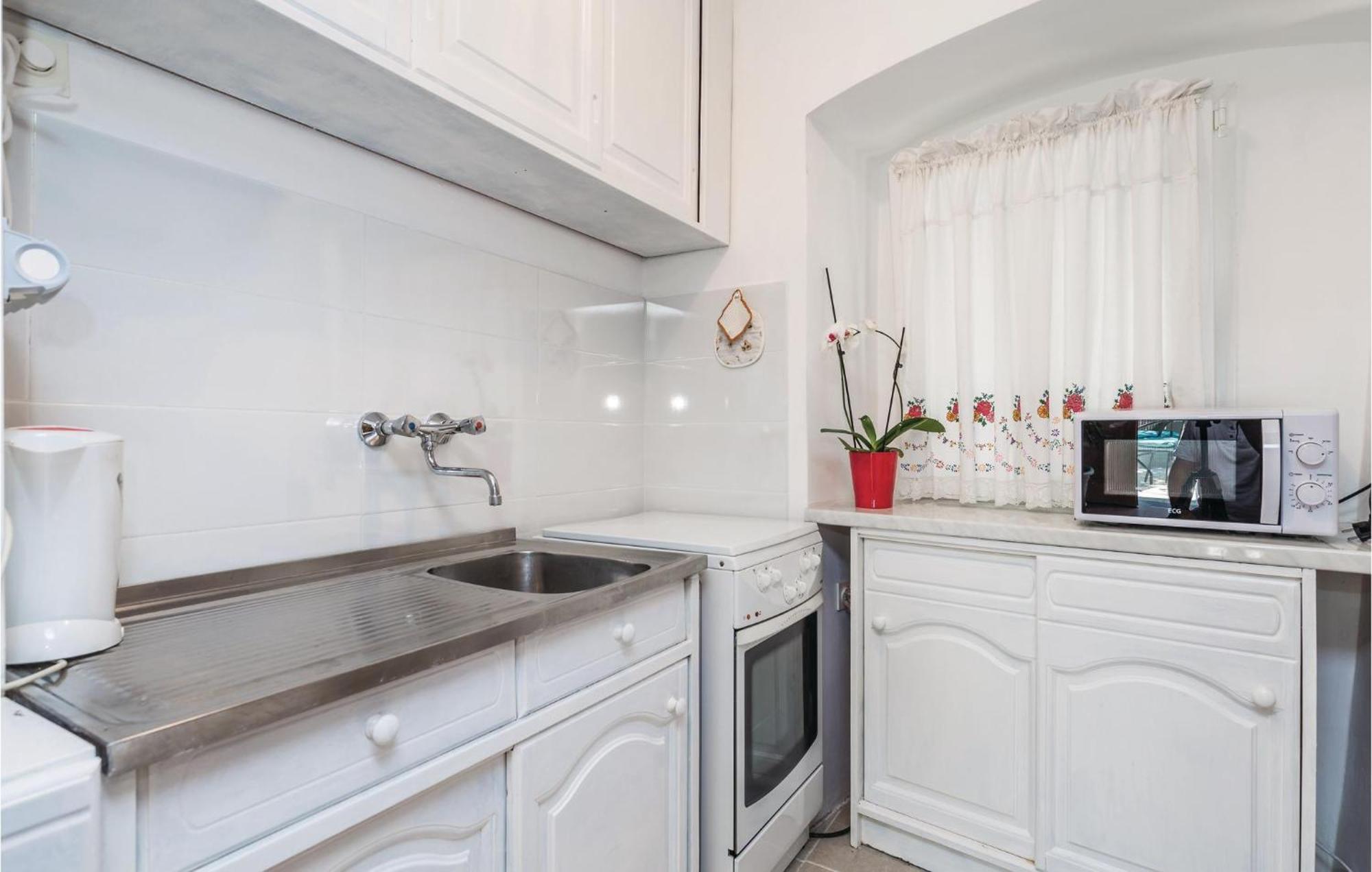 Nice Apartment In Kastav With Wifi Экстерьер фото